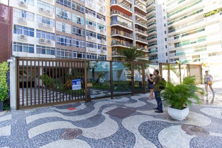 Apartamento à venda com 55m², 2 quartos e 1 vaga