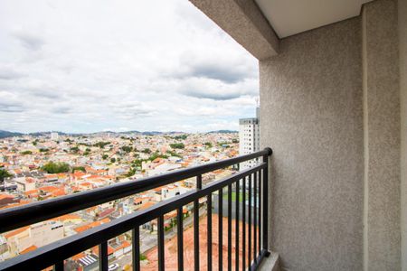 Varanda da sala de apartamento para alugar com 2 quartos, 40m² em Vila Eldizia, Santo André