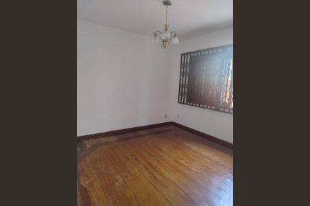 Casa para alugar com 191m², 3 quartos e 4 vagasQuarto 2