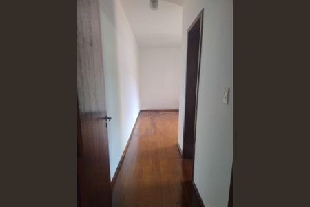 Quarto 2 de casa para alugar com 3 quartos, 191m² em Jardim São Pedro, Porto Alegre