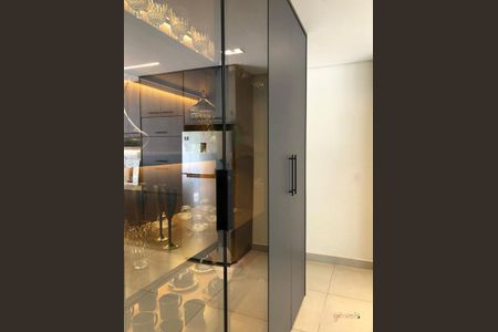 Casa à venda com 292m², 4 quartos e 2 vagas