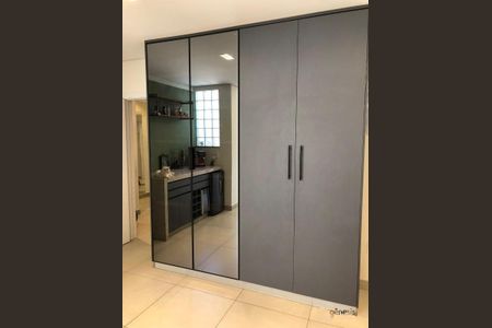 Casa à venda com 292m², 4 quartos e 2 vagas