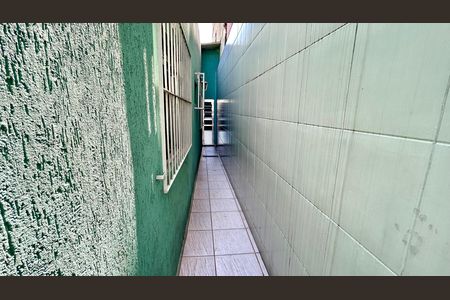 Casa à venda com 168m², 2 quartos e 2 vagas Casa à venda com 168m², 2 quartos e 2 vagasQuintal