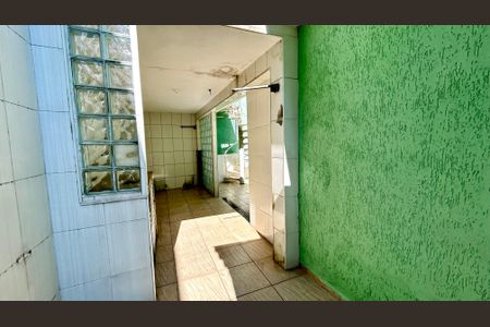 Casa à venda com 168m², 2 quartos e 2 vagas Casa à venda com 168m², 2 quartos e 2 vagasÁrea de Serviço