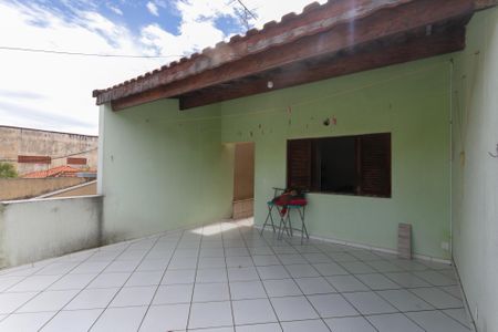 Casa para alugar com 171m², 3 quartos e 2 vagasÁrea Externa - Varanda 