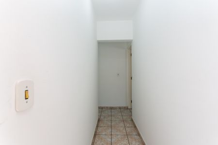 Casa para alugar com 171m², 3 quartos e 2 vagasCorredor 