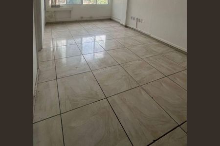 Quarto de kitnet/studio à venda com 1 quarto, 33m² em Cristo Redentor, Porto Alegre