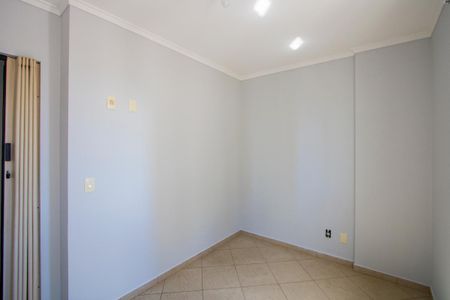 Apartamento para alugar com 64m², 3 quartos e 1 vaga Apartamento para alugar com 64m², 3 quartos e 1 vagaQuarto 1