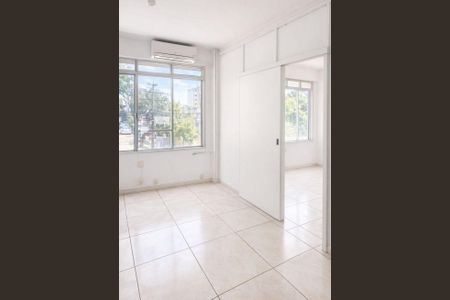 Sala de kitnet/studio à venda com 1 quarto, 27m² em Cristo Redentor, Porto Alegre
