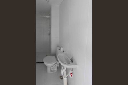 Apartamento para alugar com 34m², 2 quartos e sem vagaBanheiro