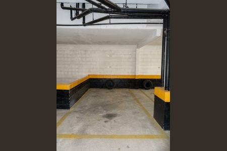 Apartamento à venda com 36m², 1 quarto e 1 vaga Apartamento à venda com 36m², 1 quarto e 1 vagaGaragem