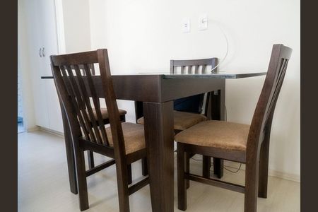 Apartamento à venda com 36m², 1 quarto e 1 vaga Apartamento à venda com 36m², 1 quarto e 1 vagaSala de Jantar