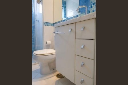 Apartamento à venda com 36m², 1 quarto e 1 vaga Apartamento à venda com 36m², 1 quarto e 1 vagaBanheiro