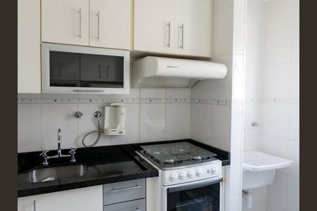 Apartamento à venda com 36m², 1 quarto e 1 vaga Apartamento à venda com 36m², 1 quarto e 1 vagaCozinha