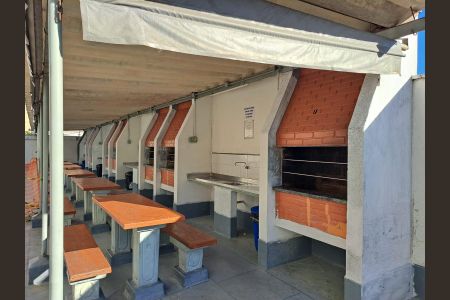 Apartamento à venda com 43m², 1 quarto e sem vaga Apartamento à venda com 43m², 1 quarto e sem vagaÁrea Comum - Churrasqueiras