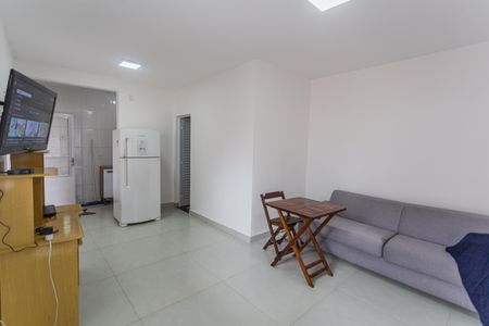 Sala de casa para alugar com 2 quartos, 230m² em Nova Vista, Belo Horizonte