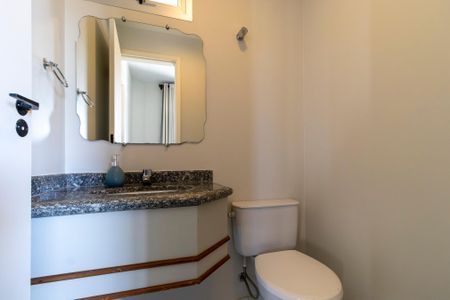 Lavabo de apartamento para alugar com 1 quarto, 60m² em Centro, Campinas