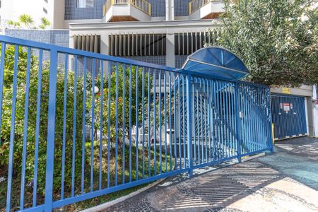 Fachada de apartamento para alugar com 1 quarto, 60m² em Centro, Campinas