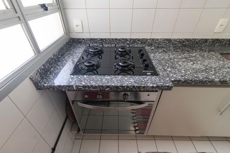 Cozinha de apartamento para alugar com 1 quarto, 60m² em Centro, Campinas