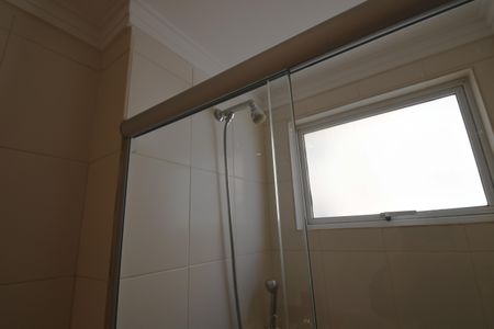 Apartamento à venda com 104m², 2 quartos e 2 vagasBanheiro Suíte