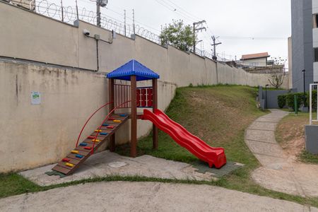 Apartamento para alugar com 32m², 2 quartos e sem vaga Apartamento para alugar com 32m², 2 quartos e sem vagaÁrea Comum - Playground