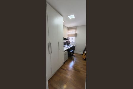 Apartamento para alugar com 142m², 4 quartos e 3 vagas Apartamento para alugar com 142m², 4 quartos e 3 vagasQuarto 4