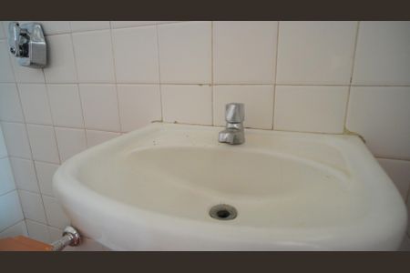 Casa à venda com 280m², 4 quartos e 4 vagasBanheiro 3