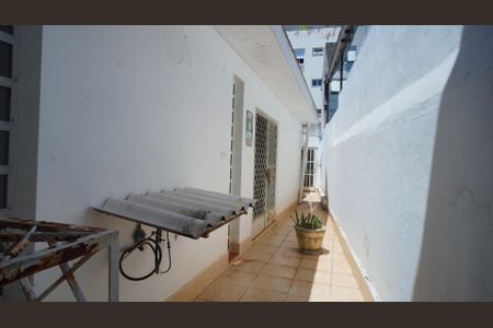 Casa à venda com 280m², 4 quartos e 4 vagasVaranda quarto 3