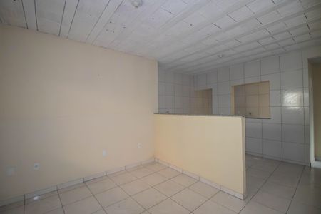 Sala de casa para alugar com 1 quarto, 48m² em Nova Cidade, São Gonçalo