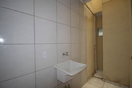 Casa para alugar com 48m², 1 quarto e sem vagaÁrea de Serviço