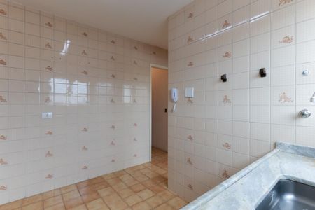 Apartamento para alugar com 60m², 2 quartos e 2 vagas Apartamento para alugar com 60m², 2 quartos e 2 vagasCozinha