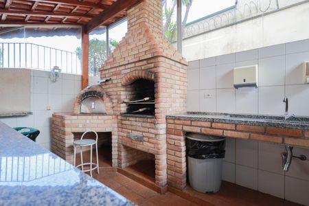 Apartamento para alugar com 60m², 2 quartos e 2 vagas Apartamento para alugar com 60m², 2 quartos e 2 vagasÁrea comum - Churrasqueira