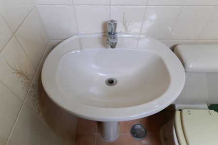 Apartamento para alugar com 60m², 2 quartos e 2 vagas Apartamento para alugar com 60m², 2 quartos e 2 vagasBanheiro