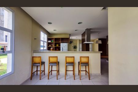 Apartamento para alugar com 58m², 2 quartos e 1 vagaÁrea comum - Salão de festas