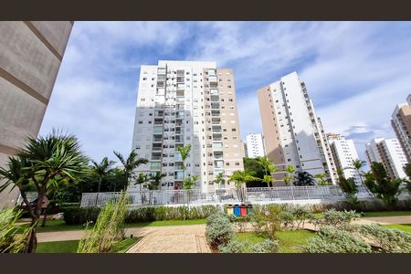 Apartamento para alugar com 58m², 2 quartos e 1 vagaFachada do bloco