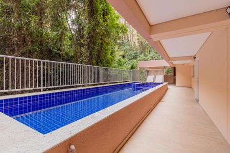 Apartamento à venda com 47m², 2 quartos e 1 vaga Apartamento à venda com 47m², 2 quartos e 1 vagaÁrea comum - Piscina