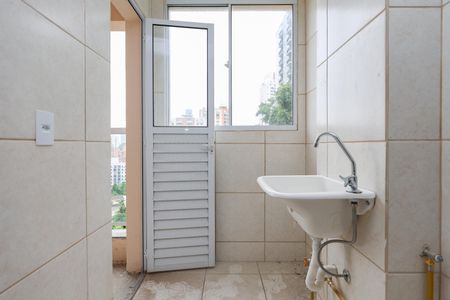 Apartamento à venda com 47m², 2 quartos e 1 vaga Apartamento à venda com 47m², 2 quartos e 1 vagaÁrea de Serviço