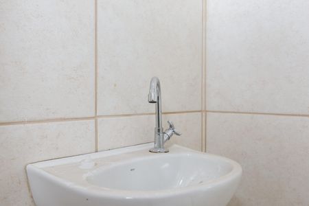 Apartamento à venda com 47m², 2 quartos e 1 vaga Apartamento à venda com 47m², 2 quartos e 1 vagaBanheiro