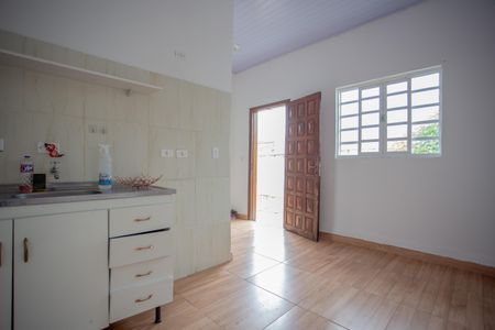 Casa para alugar com 1 quarto, 20m² em Parque da Fonte, São José dos Pinhais