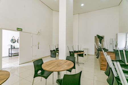 Apartamento para alugar com 53m², 2 quartos e 1 vagaÁrea comum - Salão de festas