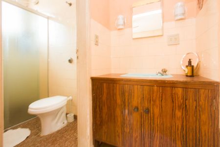 Casa para alugar com 300m², 4 quartos e 2 vagas