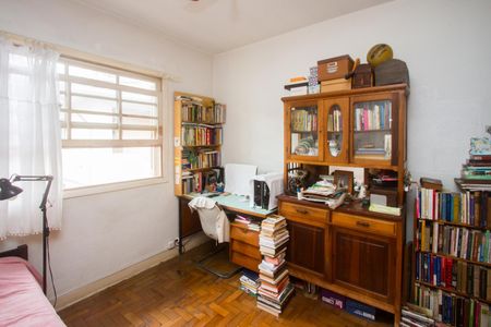 Casa para alugar com 300m², 4 quartos e 2 vagas