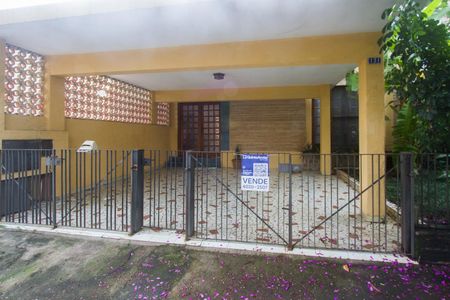 Casa para alugar com 300m², 4 quartos e 2 vagas