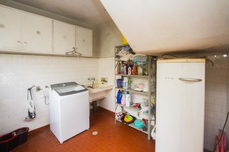 Casa para alugar com 300m², 4 quartos e 2 vagas