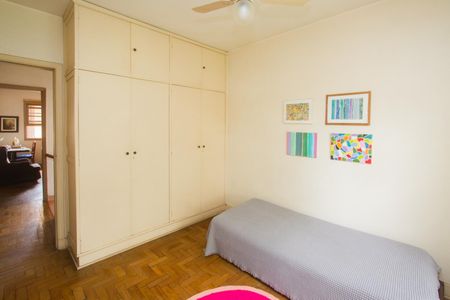 Casa para alugar com 300m², 4 quartos e 2 vagas