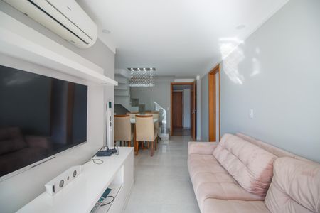 Sala de apartamento para alugar com 2 quartos, 135m² em Tijuca, Rio de Janeiro