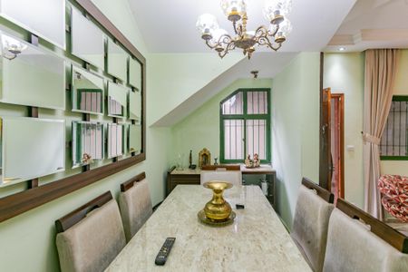 Sala de casa à venda com 3 quartos, 280m² em Vila Vera, São Paulo