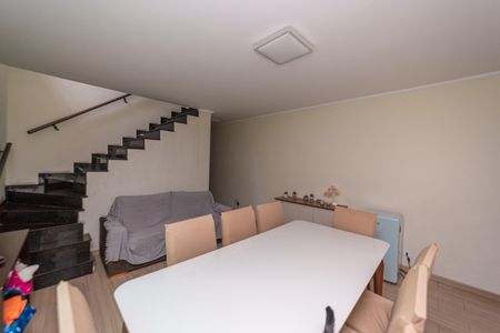 Casa para alugar com 300m², 6 quartos e 5 vagasSala de Jantar