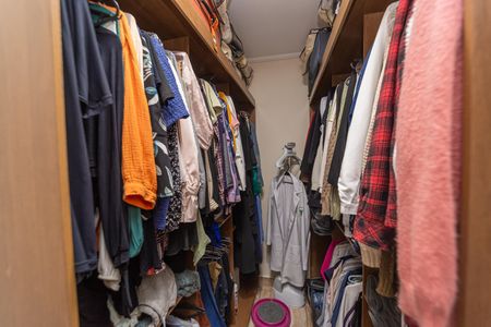 Casa para alugar com 300m², 6 quartos e 5 vagasCloset do Quarto 1