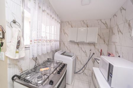 Casa para alugar com 300m², 6 quartos e 5 vagasCozinha da Edícula